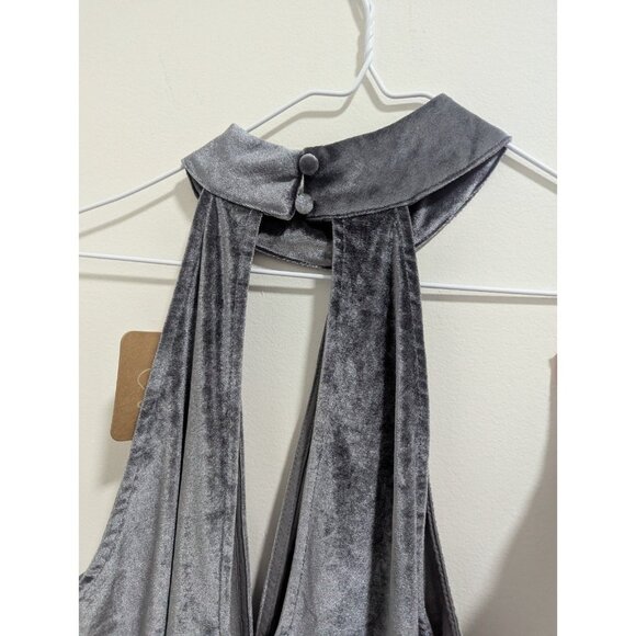 New Love Gray Velvet Halter Top Twist Short Back Zip Romper Women's Size Large - Picture 5 of 7